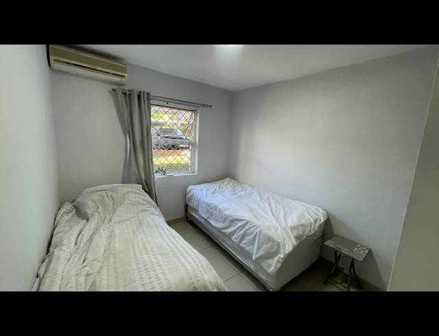 1 BEDROOM APARTMENT FOR SALE IN ESSENWOOD